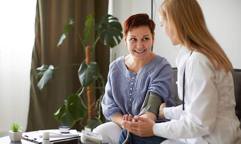 checking blood pressure during diabetes